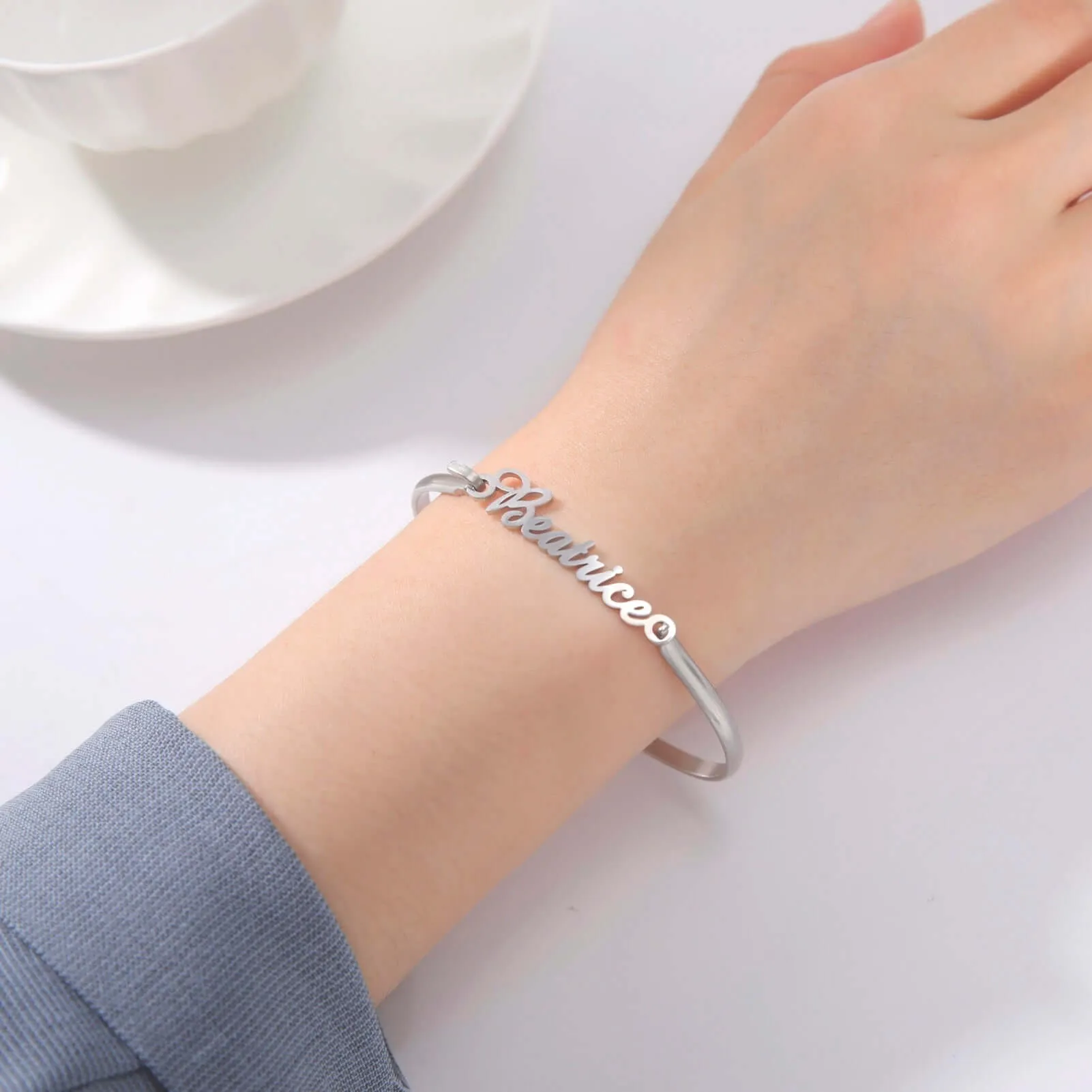 Customized Personalized Stainless Steel Nameplate Name Bangle Bracelet