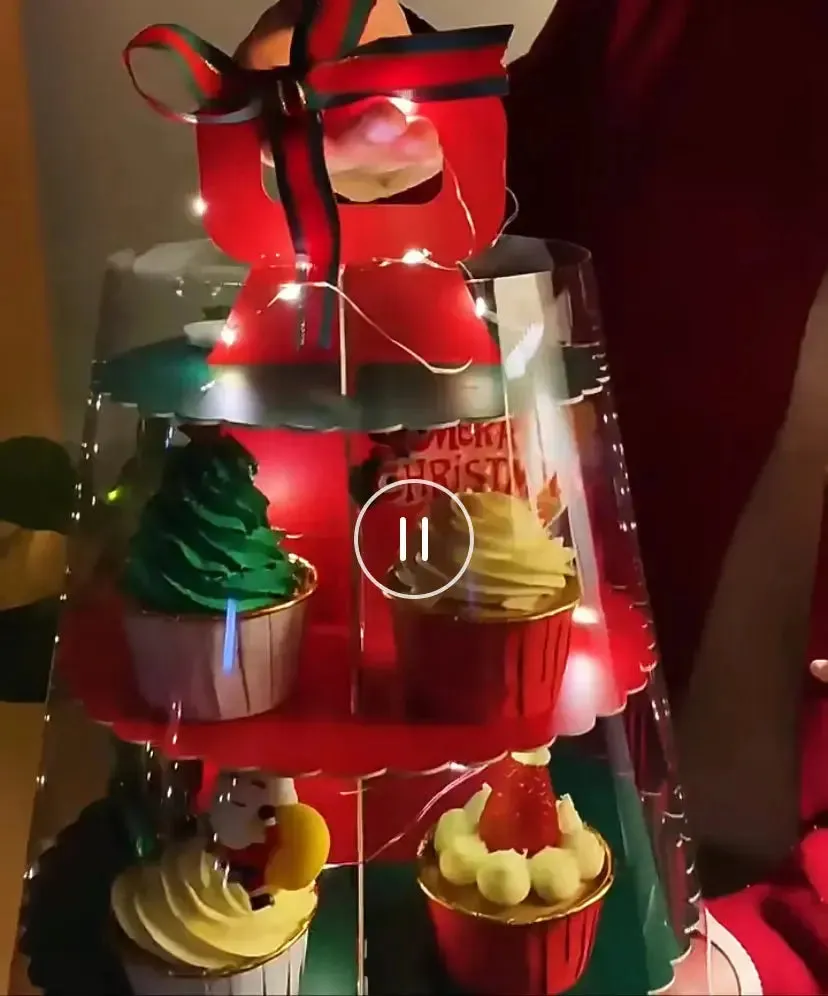 High Tea Christmas Tree Red & Green cup cake tower gift box x 2pk