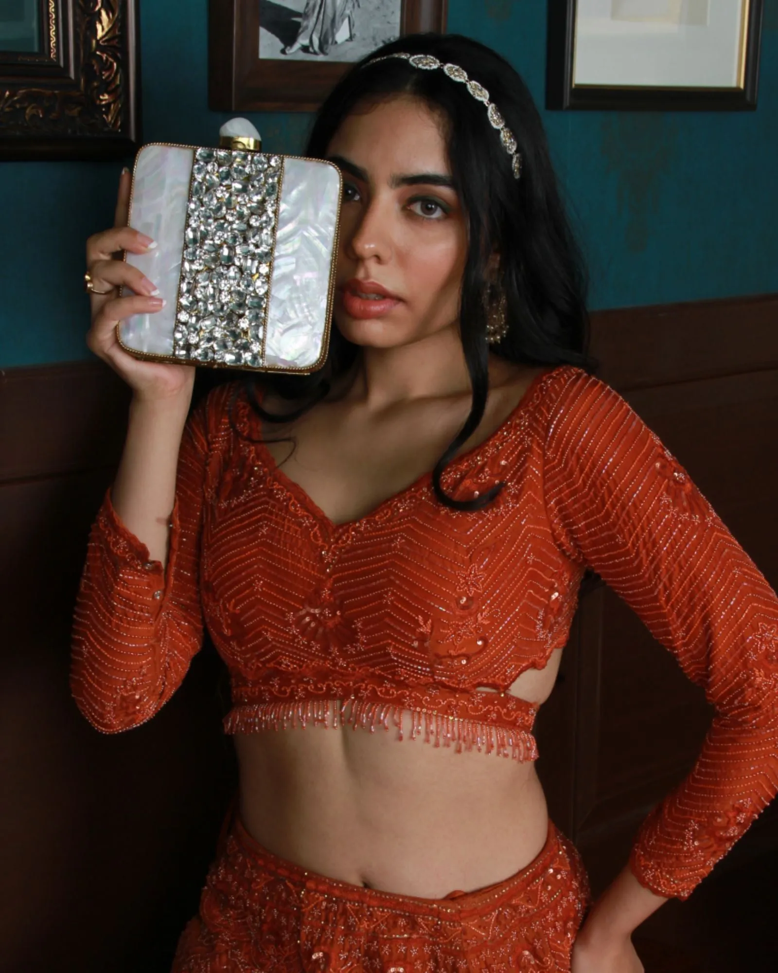 Liyana Clutch