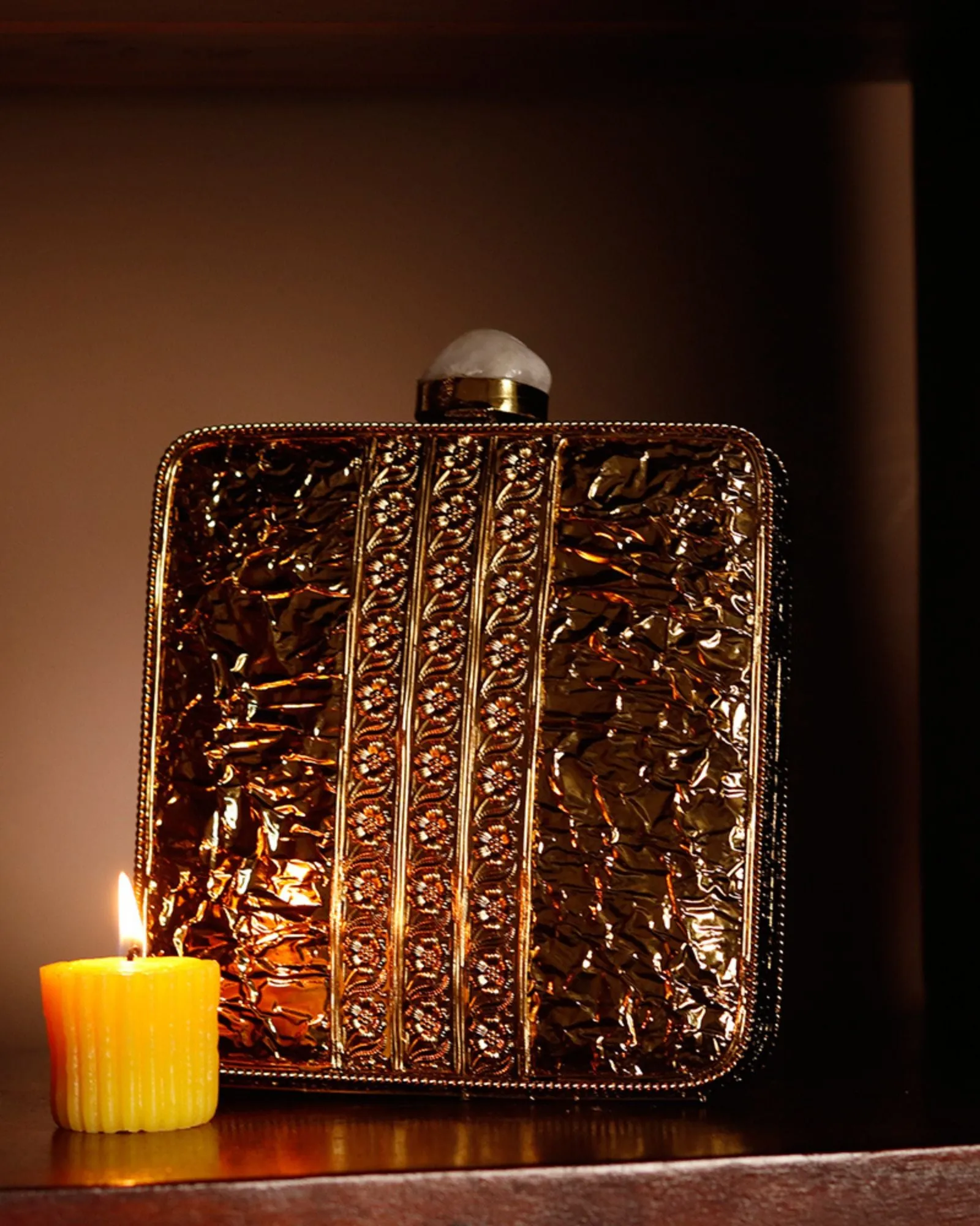 Liyana Clutch