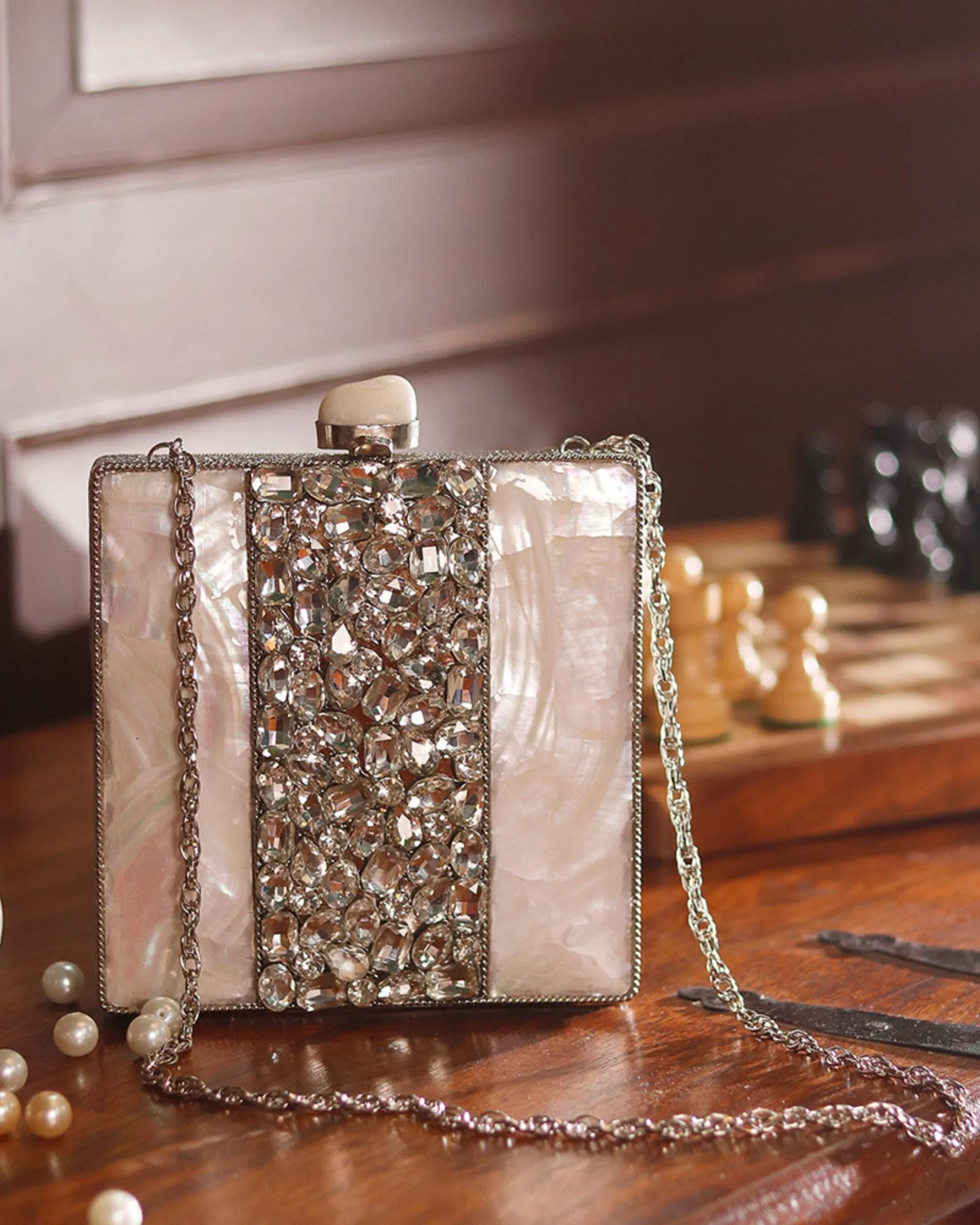 Liyana Clutch