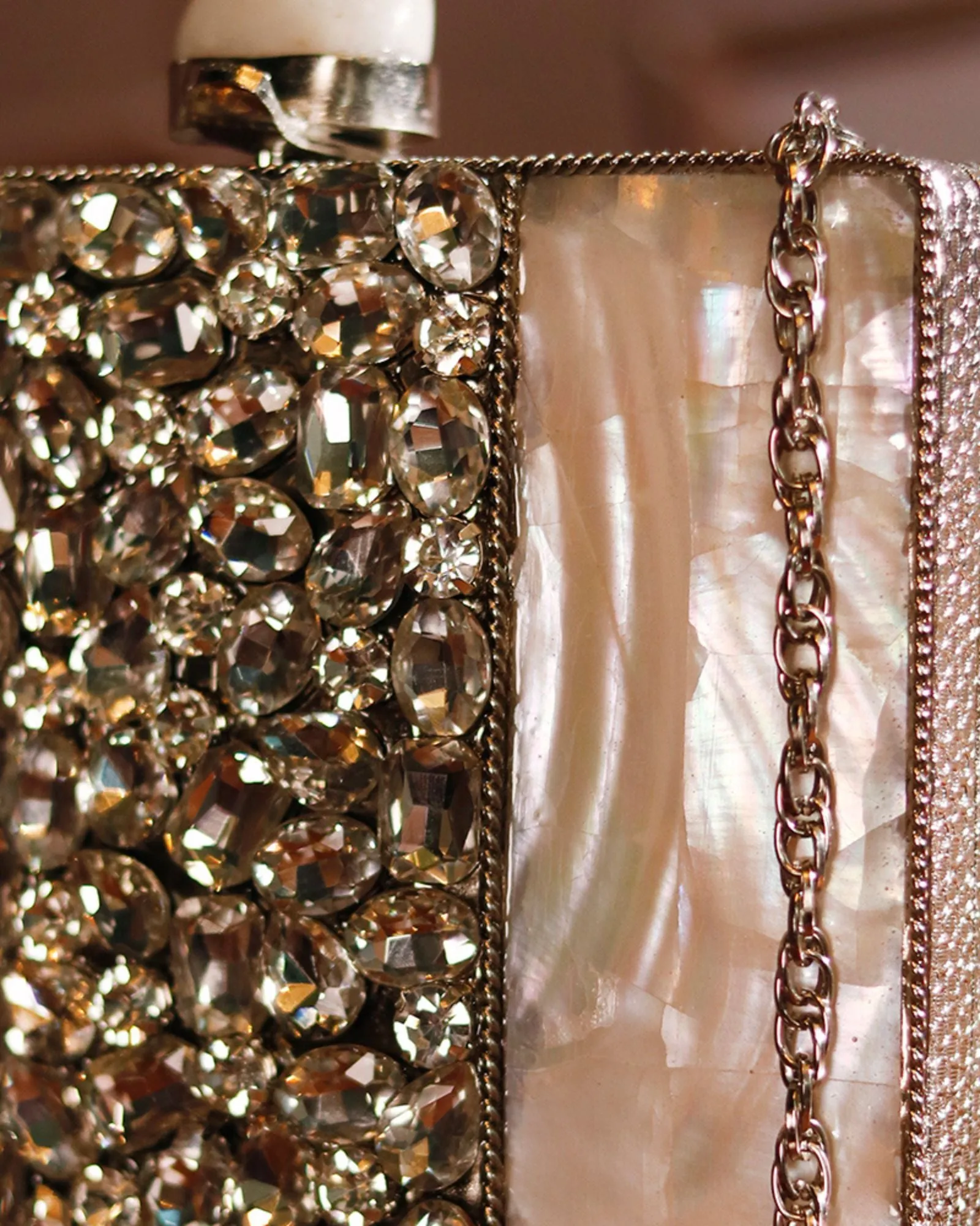 Liyana Clutch