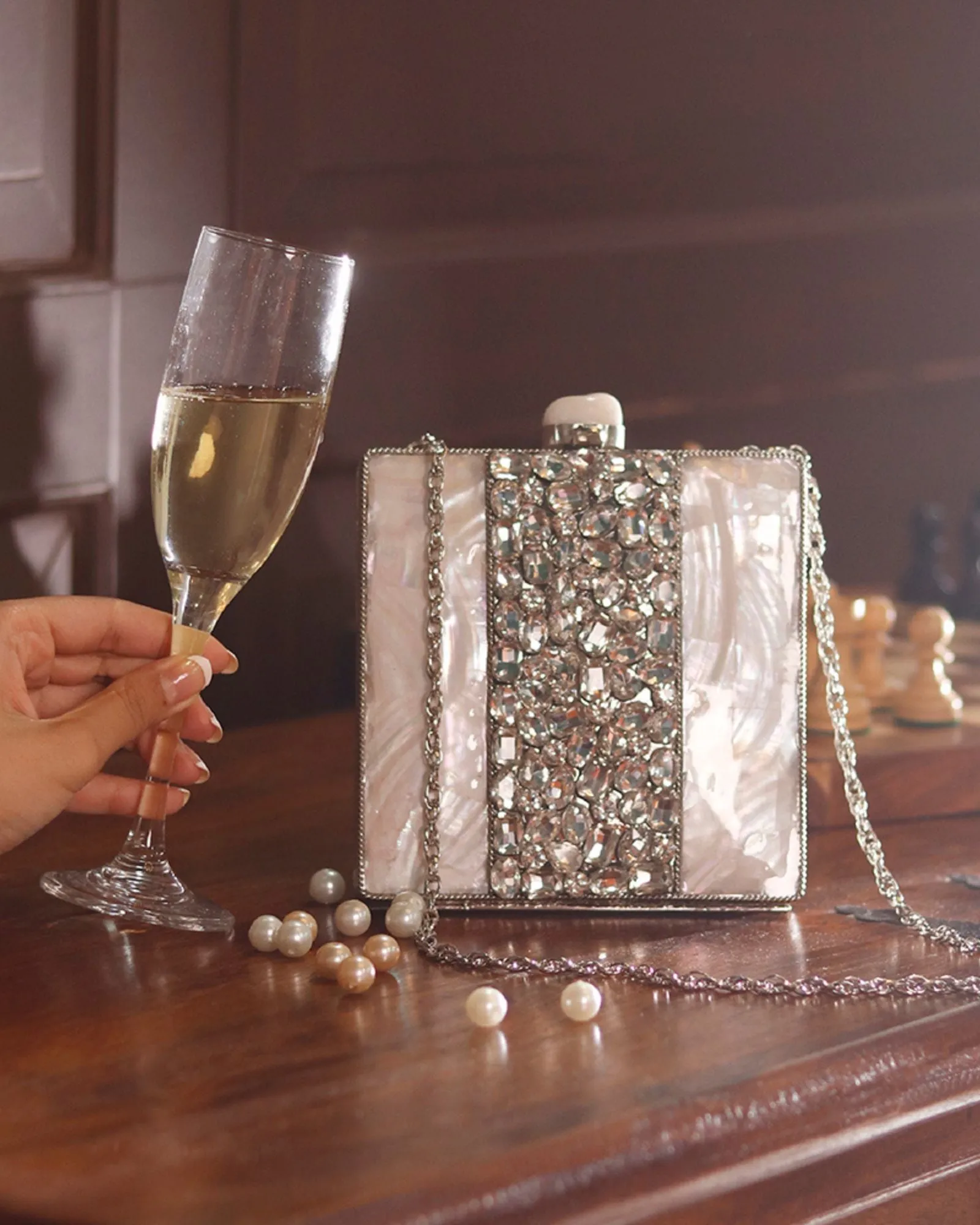 Liyana Clutch