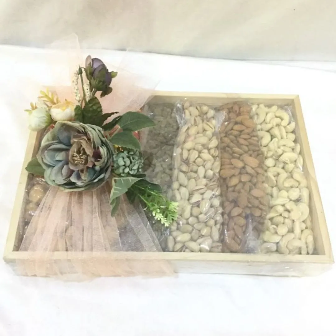 Pinewood French Tray Set / Rectangle Wooden Hamper Tray (Set of 6 Sizes)